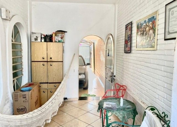 Imagem Casa com 6 Quartos para Alugar, 260 m² em Centro - Taubaté Imagem Casa com 6 Quartos para Alugar, 260 m² em Centro - Taubaté