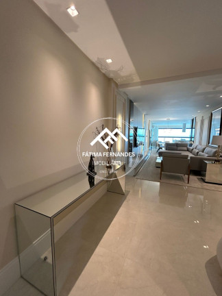 Imagem Apartamento com 4 Quartos à Venda, 180 m² em Meia Praia - Itapema