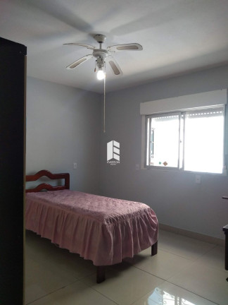 Imagem Casa com 3 Quartos à Venda, 80 m² em Nossa Senhora Medianeira - Santa Maria Imagem Casa com 3 Quartos à Venda, 80 m² em Nossa Senhora Medianeira - Santa Maria