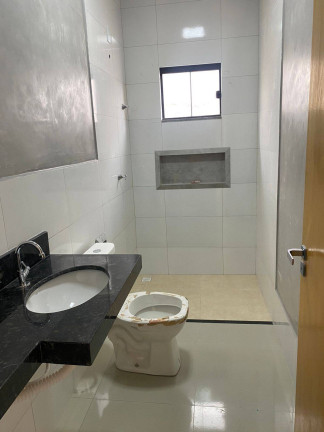 Imagem Casa com 3 Quartos à Venda, 127 m² em Jardim Universitário - Cuiabá