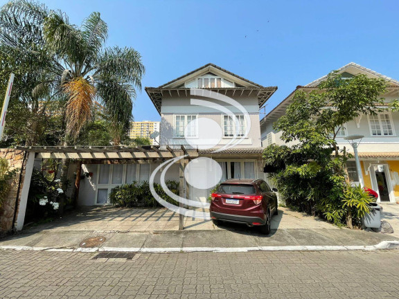 Imagem Casa com 4 Quartos à Venda, 250 m² em Barra Da Tijuca - Rio De Janeiro