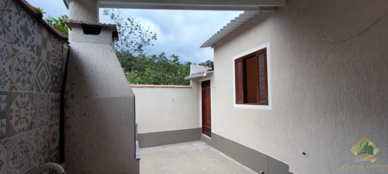 Imagem Casa com 2 Quartos à Venda, 60 m² em Ipiranguinha - Ubatuba Imagem Casa com 2 Quartos à Venda, 60 m² em Ipiranguinha - Ubatuba
