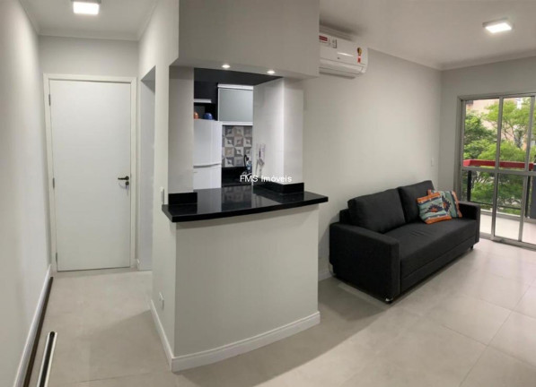 Imóvel com 2 Quartos para Alugar, 55 m² em Vila Olímpia - São Paulo