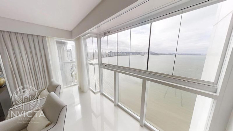 Apartamento com 4 Quartos à Venda, 238 m² em Barra Sul - Balneário Camboriú