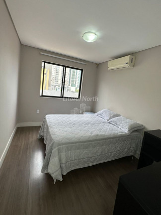Imagem Apartamento com 3 Quartos à Venda, 100 m² em Centro - Balneário Camboriú Imagem Apartamento com 3 Quartos à Venda, 100 m² em Centro - Balneário Camboriú