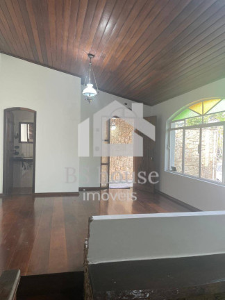 Imagem Sobrado com 6 Quartos à Venda, 327 m² em Dos Casa - São Bernardo Do Campo
