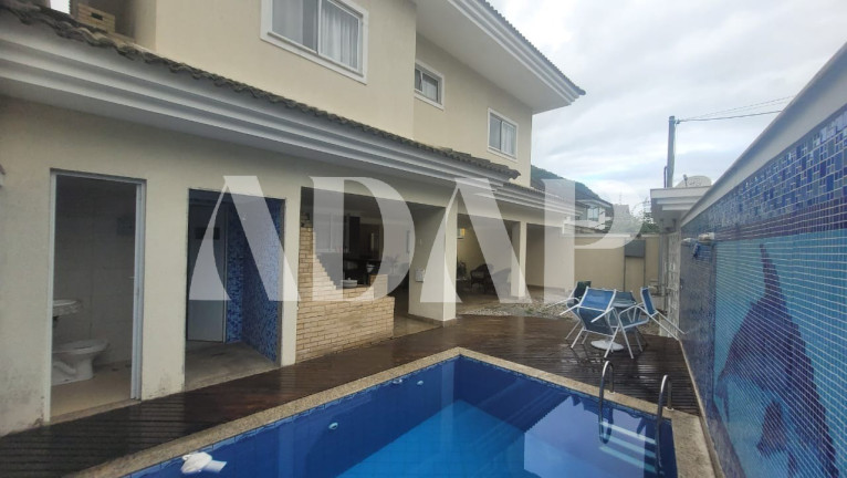 Imagem Casa com 3 Quartos à Venda, 273 m² em Vargem Pequena - Rio De Janeiro Imagem Casa com 3 Quartos à Venda, 273 m² em Vargem Pequena - Rio De Janeiro