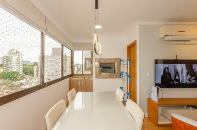 Imagem Imóvel com 2 Quartos à Venda, 72 m² em Passo Da Areia - Porto Alegre Imagem Imóvel com 2 Quartos à Venda, 72 m² em Passo Da Areia - Porto Alegre