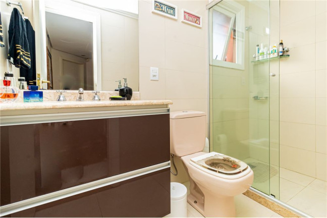 Imagem Casa de Condomínio com 3 Quartos à Venda, 214 m² em Vila Jardim - Porto Alegre