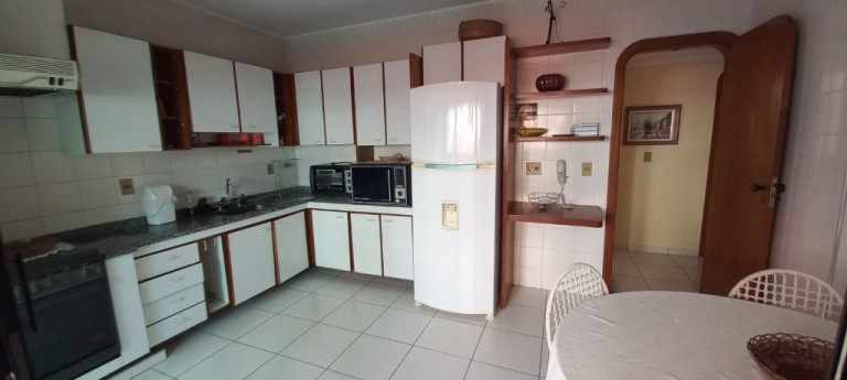 Imagem Apartamento com 3 Quartos à Venda ou Locação, 135 m² em Pitangueiras - Guarujá Imagem Apartamento com 3 Quartos à Venda ou Locação, 135 m² em Pitangueiras - Guarujá