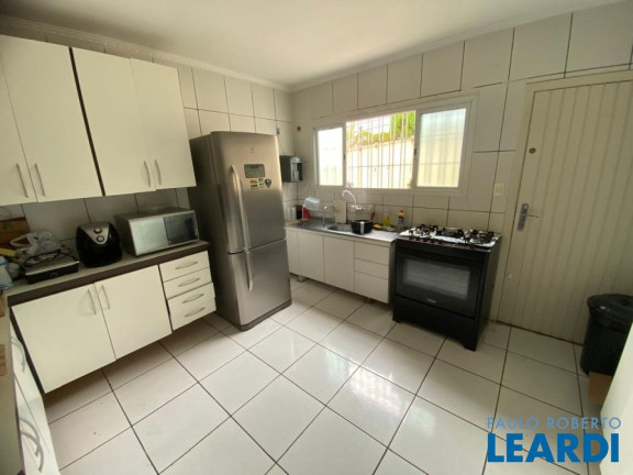 Imagem Casa com 2 Quartos à Venda, 190 m² em Vila Floresta - Santo André Imagem Casa com 2 Quartos à Venda, 190 m² em Vila Floresta - Santo André