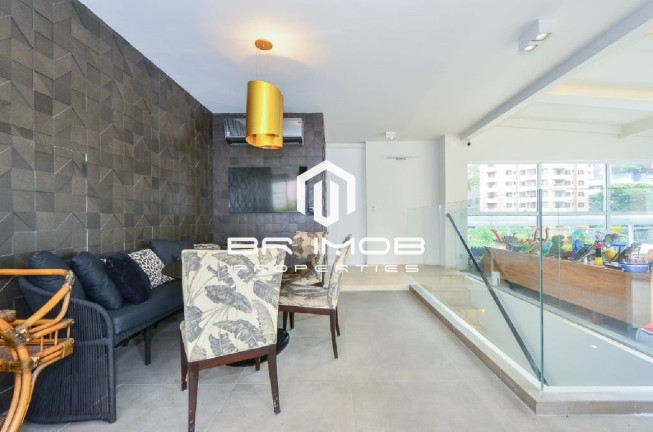 Imagem Imóvel com 3 Quartos à Venda, 270 m² em Vila Andrade - São Paulo