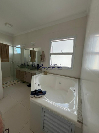 Imagem Casa com 3 Quartos à Venda, 300 m² em Tremembé - Sao Paulo Imagem Casa com 3 Quartos à Venda, 300 m² em Tremembé - Sao Paulo