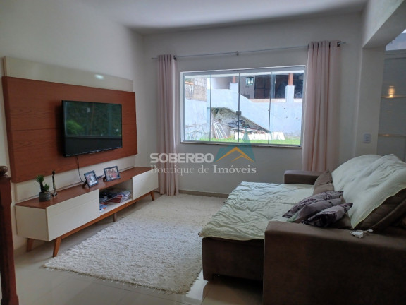 Imagem Casa com 3 Quartos à Venda, 300 m² em Granja Guarani - Teresópolis