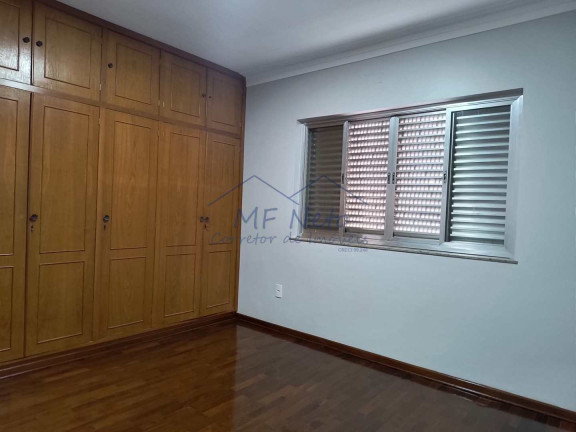 Imagem Casa com 3 Quartos à Venda, 369 m² em Centro - Pirassununga Imagem Casa com 3 Quartos à Venda, 369 m² em Centro - Pirassununga