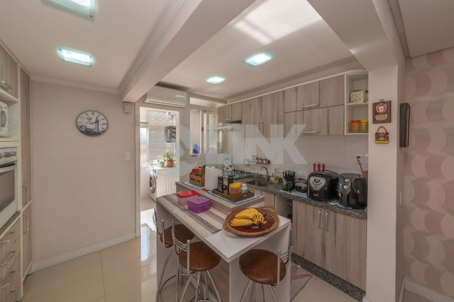 Imagem Apartamento com 3 Quartos à Venda, 117 m² em Auxiliadora - Porto Alegre Imagem Apartamento com 3 Quartos à Venda, 117 m² em Auxiliadora - Porto Alegre