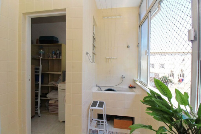 Imagem Apartamento com 2 Quartos à Venda, 71 m² em São João - Porto Alegre