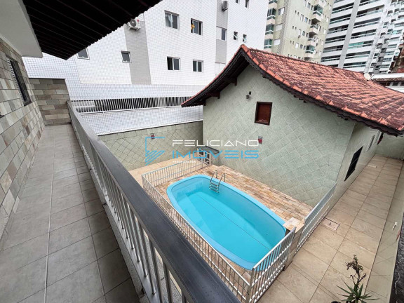 Casa com 5 Quartos à Venda, 250 m² em Aviação - Praia Grande