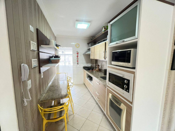Imagem Apartamento com 2 Quartos para Temporada, 70 m² em Bombinhas Imagem Apartamento com 2 Quartos para Temporada, 70 m² em Bombinhas