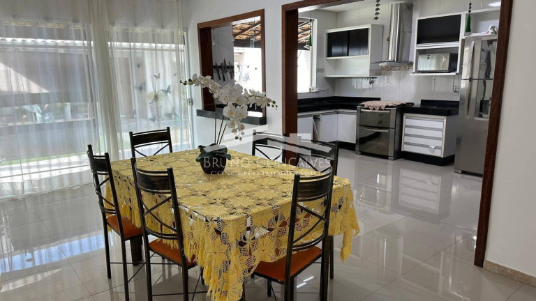 Imagem Casa com 4 Quartos à Venda, 525 m² em Outeiro Da Glória - Porto Seguro Imagem Casa com 4 Quartos à Venda, 525 m² em Outeiro Da Glória - Porto Seguro