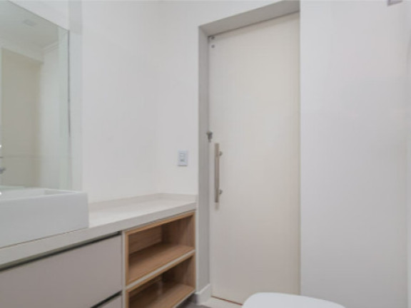 Imagem Apartamento com 3 Quartos à Venda, 135 m² em Itaim Bibi - São Paulo