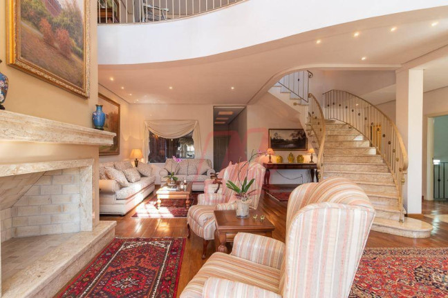 Casa com 4 Quartos à Venda, 727 m² em Vila Jardim - Porto Alegre
