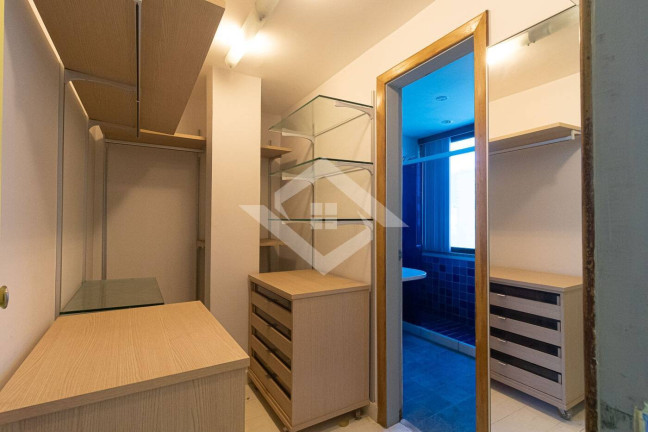Imagem Apartamento com 4 Quartos à Venda, 425 m² em Copacabana - Rio De Janeiro Imagem Apartamento com 4 Quartos à Venda, 425 m² em Copacabana - Rio De Janeiro