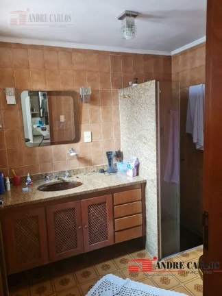 Imagem Casa com 3 Quartos à Venda, 225 m² em Parque Continental - São Paulo Imagem Casa com 3 Quartos à Venda, 225 m² em Parque Continental - São Paulo