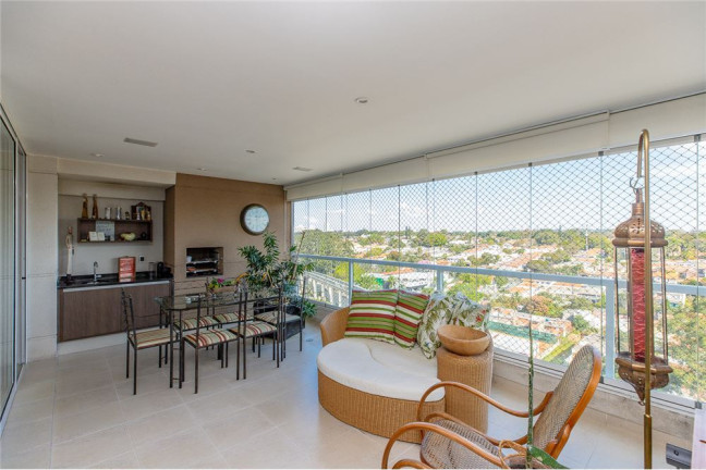 Apartamento com 3 Quartos à Venda, 180 m² em Campo Belo - São Paulo