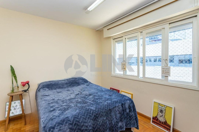 Imagem Apartamento com 3 Quartos à Venda, 108 m² em Três Figueiras - Porto Alegre