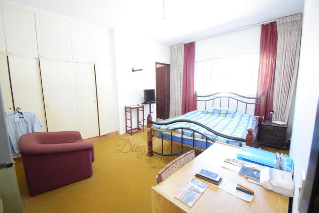 Imagem Casa com 6 Quartos à Venda, 361 m² em Vale Do Paraíso - Teresópolis Imagem Casa com 6 Quartos à Venda, 361 m² em Vale Do Paraíso - Teresópolis