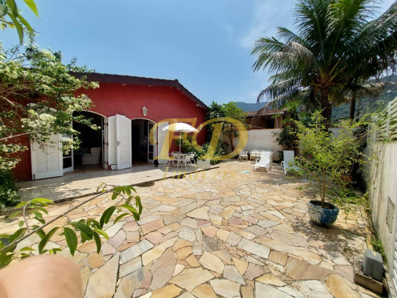Casa com 3 Quartos à Venda, 300 m² em Lázaro - Ubatuba
