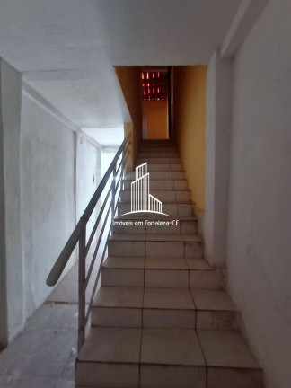 Imagem Casa com 6 Quartos à Venda, 148 m² em Cidade 2000 - Fortaleza Imagem Casa com 6 Quartos à Venda, 148 m² em Cidade 2000 - Fortaleza