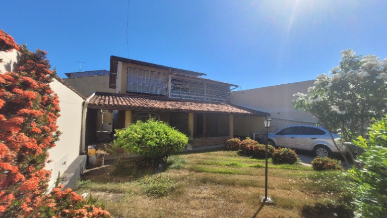 Imagem Casa com 3 Quartos à Venda, 250 m² em Das Laranjeiras - Serra Imagem Casa com 3 Quartos à Venda, 250 m² em Das Laranjeiras - Serra