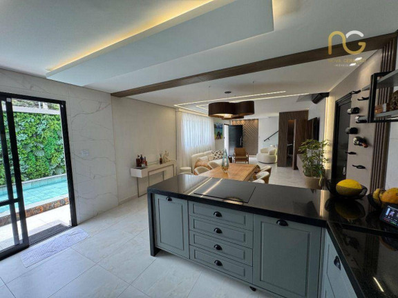 Imagem Sobrado com 3 Quartos à Venda, 140 m² em Vila Guilhermina - Praia Grande Imagem Sobrado com 3 Quartos à Venda, 140 m² em Vila Guilhermina - Praia Grande
