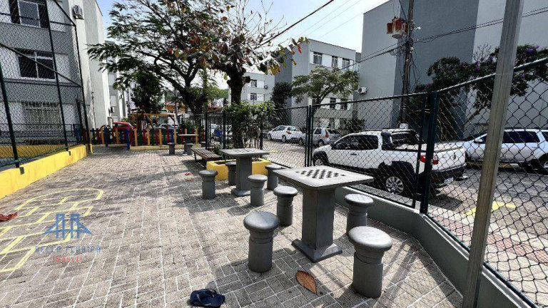 Imagem Apartamento com 2 Quartos à Venda, 56 m² em Trindade - Florianópolis