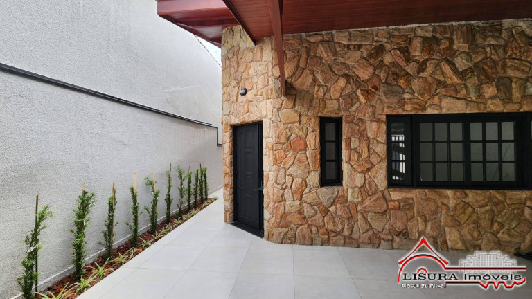 Imagem Casa com 3 Quartos à Venda, 120 m² em Jardim Altos De Santana Ii - Jacareí Imagem Casa com 3 Quartos à Venda, 120 m² em Jardim Altos De Santana Ii - Jacareí