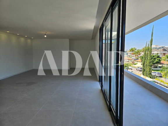 Imagem Casa com 5 Quartos à Venda, 442 m² em Recreio Dos Bandeirantes - Rio De Janeiro Imagem Casa com 5 Quartos à Venda, 442 m² em Recreio Dos Bandeirantes - Rio De Janeiro