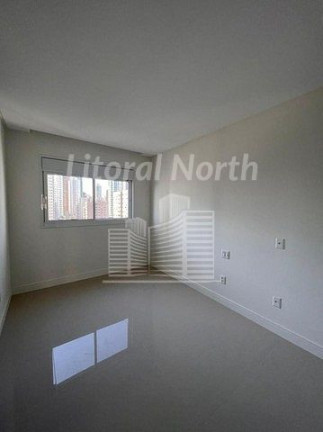 Imagem Apartamento com 3 Quartos à Venda, 120 m² em Centro - Balneário Camboriú Imagem Apartamento com 3 Quartos à Venda, 120 m² em Centro - Balneário Camboriú