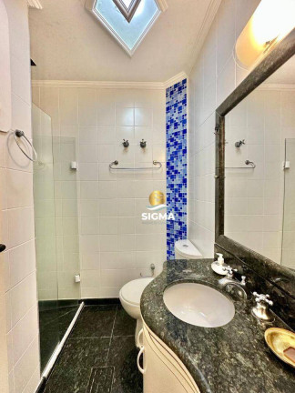 Imagem Apartamento com 3 Quartos à Venda, 136 m² em Pitangueiras - Guarujá