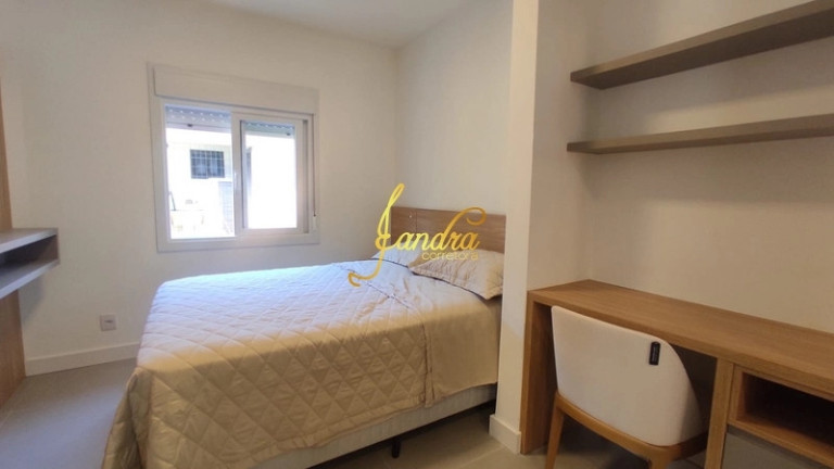 Imagem Casa com 4 Quartos à Venda, 210 m² em Centro - Xangri-la