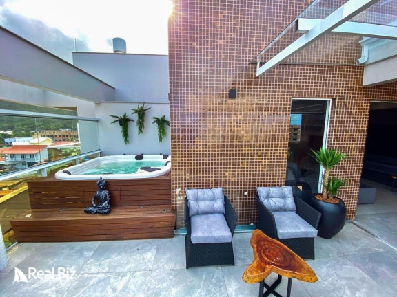 Imagem Cobertura com 3 Quartos à Venda, 200 m² em Palmas - Governador Celso Ramos