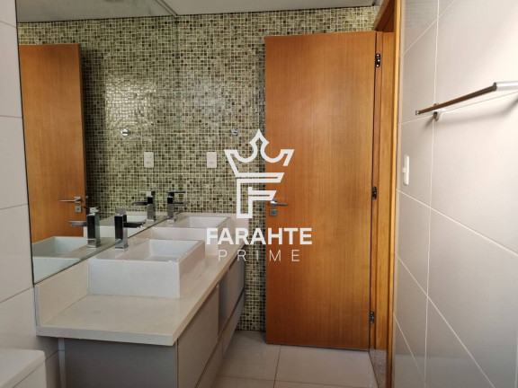 Imagem Apartamento com 3 Quartos para Alugar, 206 m² em Pompeia - Santos