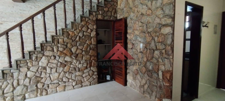 Imagem Casa com 3 Quartos à Venda, 190 m² em Porto Da Pedra - São Gonçalo Imagem Casa com 3 Quartos à Venda, 190 m² em Porto Da Pedra - São Gonçalo