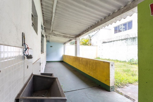 Imagem Casa com 7 Quartos à Venda, 375 m² em Jardim D’abril - São Paulo