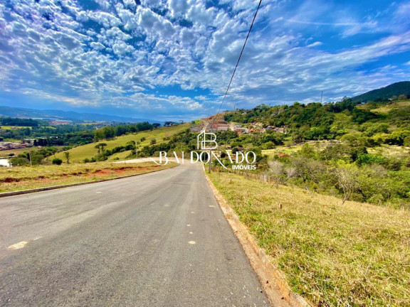 Imagem Terreno à Venda, 300 m² em Centro - Extrema Imagem Terreno à Venda, 300 m² em Centro - Extrema