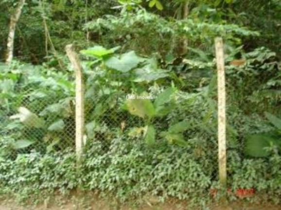 Terreno à Venda,  em Pitangueiras - Guarujá