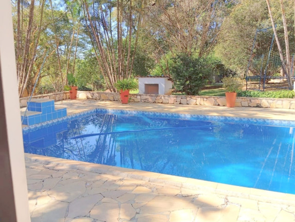 Imagem Chácara com 10 Quartos à Venda, 4.000 m² em Bom Jardim Ii - Guaratinguetá
