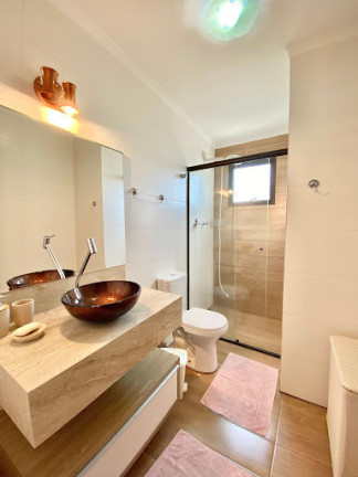 Imagem Apartamento com 2 Quartos à Venda, 75 m² em Tombo - Guarujá