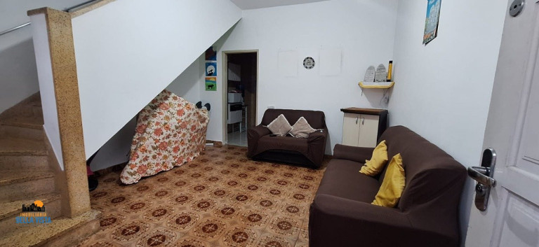 Casa com 2 Quartos à Venda,  em Parque Bitaru - São Vicente